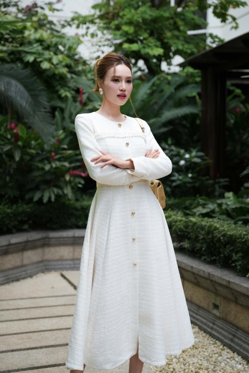 Sixdo Cream Tweed Flared Dress